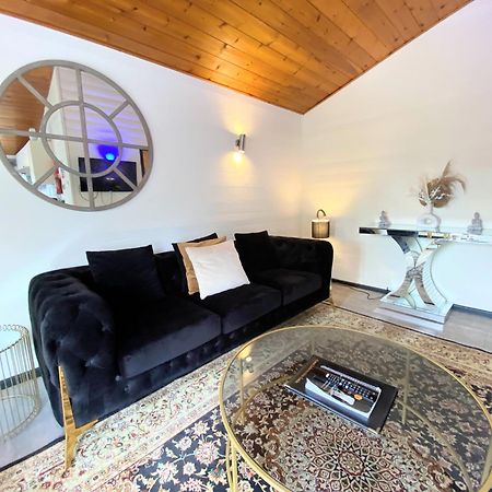 فيلا Magpie 2 Hot Tub Huntersmoon-Warminster-Longleat-Wiltshire المظهر الخارجي الصورة