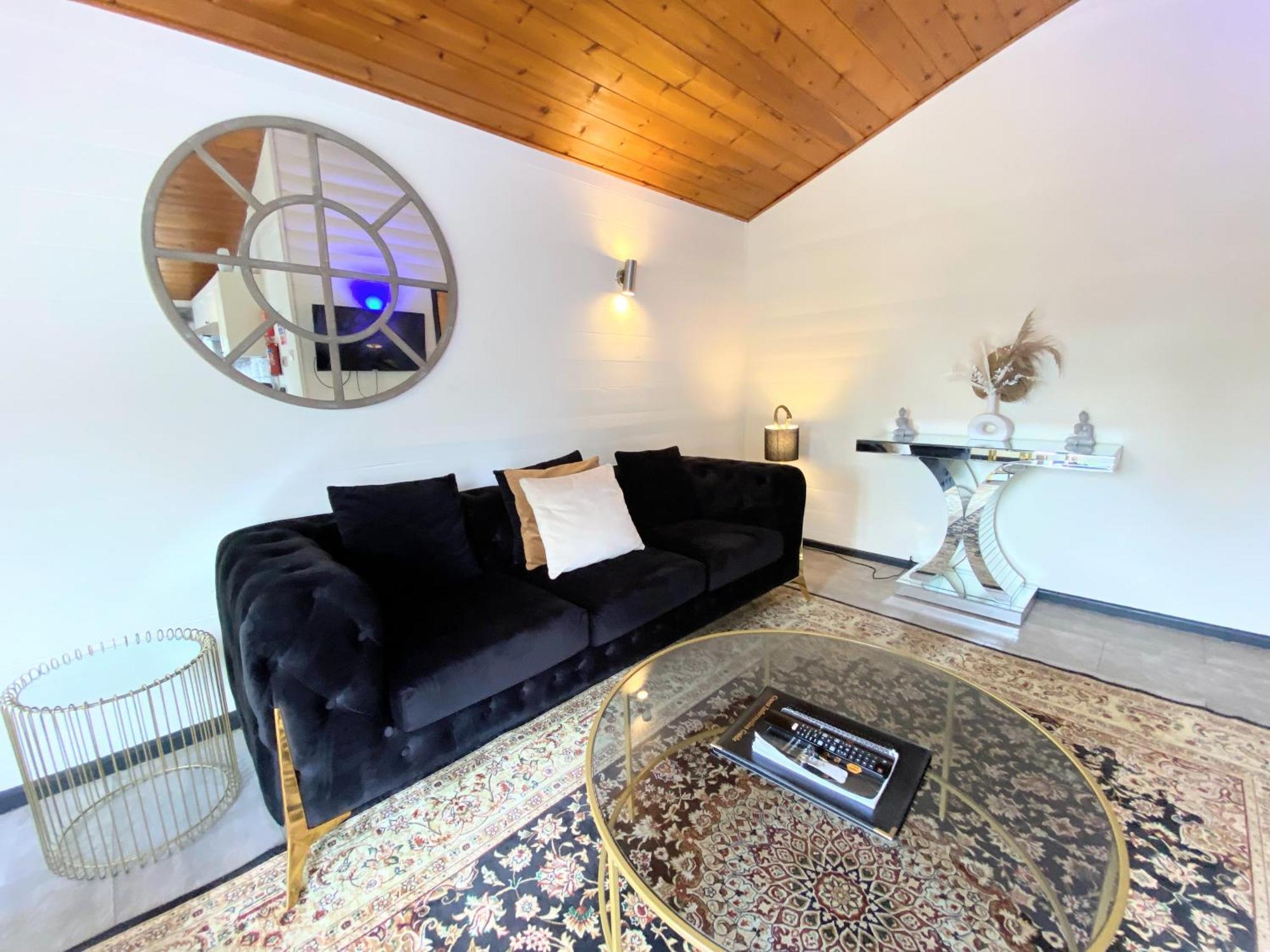 فيلا Magpie 2 Hot Tub Huntersmoon-Warminster-Longleat-Wiltshire المظهر الخارجي الصورة